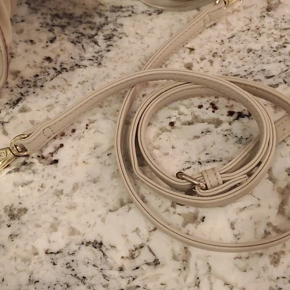 Danielle Nicole Shoulder Bag - Picture 2 of 6